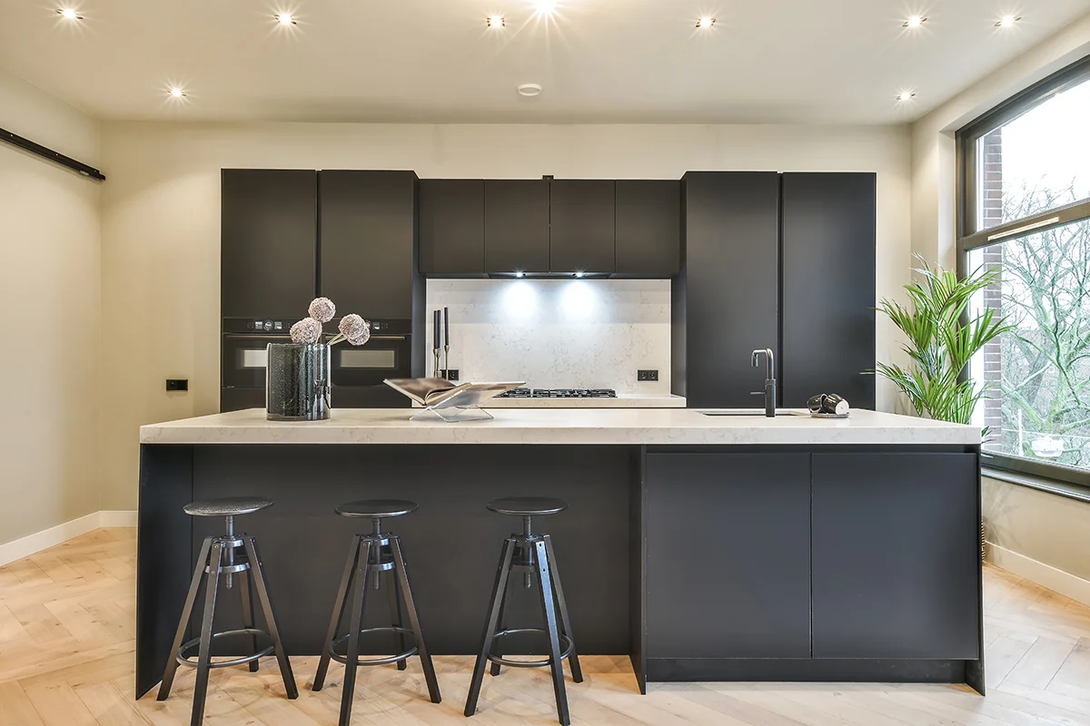 Kitchen Remodeling: Trends and Tips for 2024